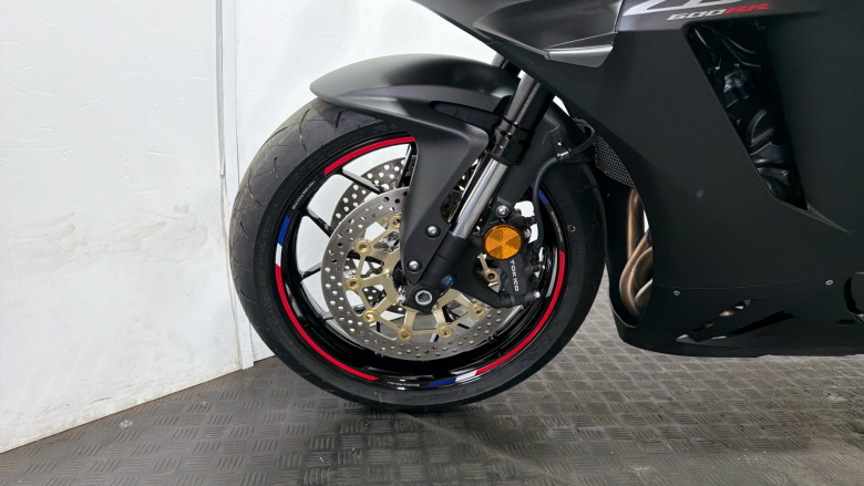 Honda CBR600RR (24MY)
